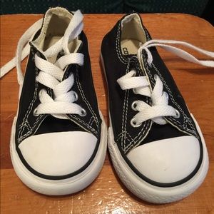 Converse Low Top Sneakers